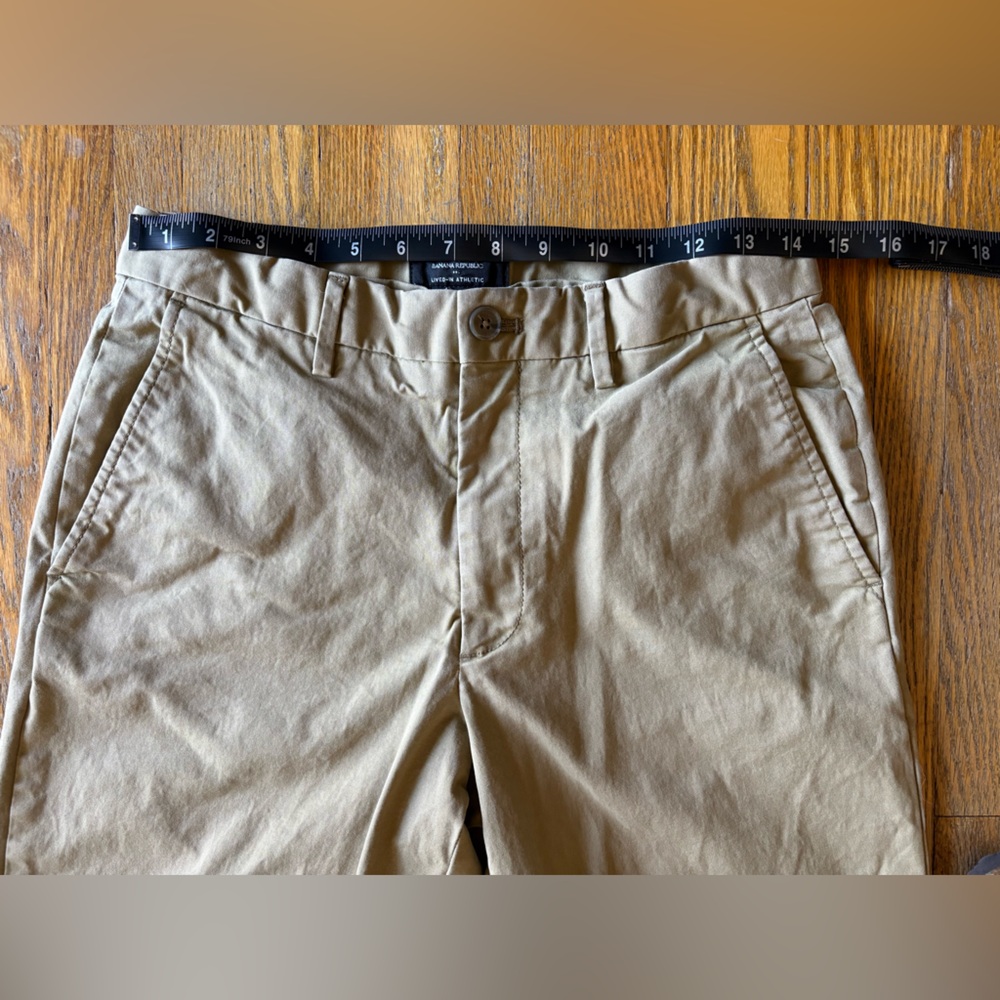 Banana Republic Men's Khaki Chinos